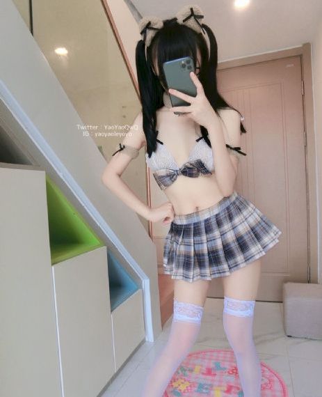 《姐妹》