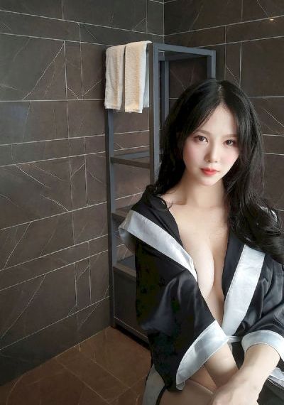 侯府夫人不好当