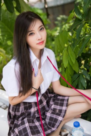 应招女郎