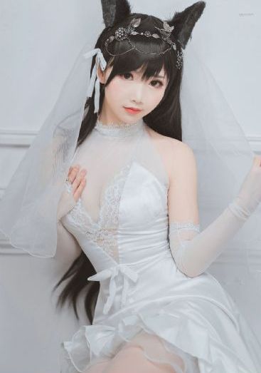 拍裸戏时被c了h撒欢馒头
