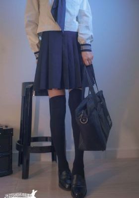 男子高铁上忍无可忍怒怼后座家长