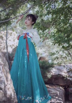伊人直播网站