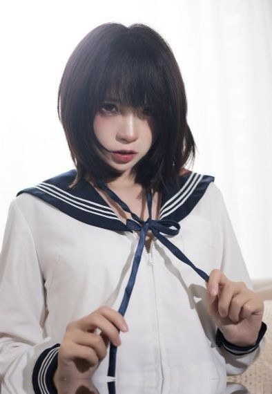 最新伧理论片1页